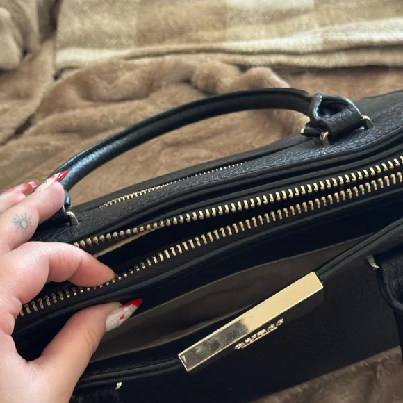 GUESS Structured Handbag – Black - Picture 8 of 12